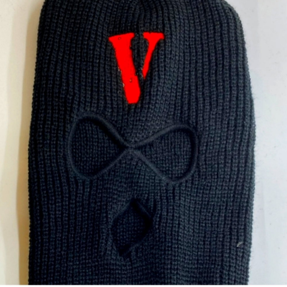 V lone Ski Mask